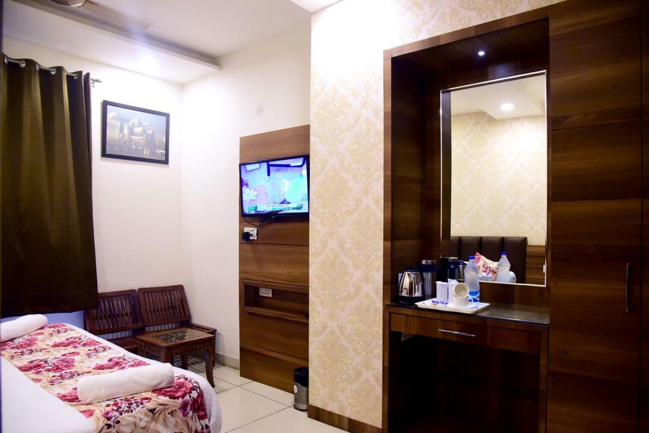 Hotel D S Inn 阿姆利则 外观 照片