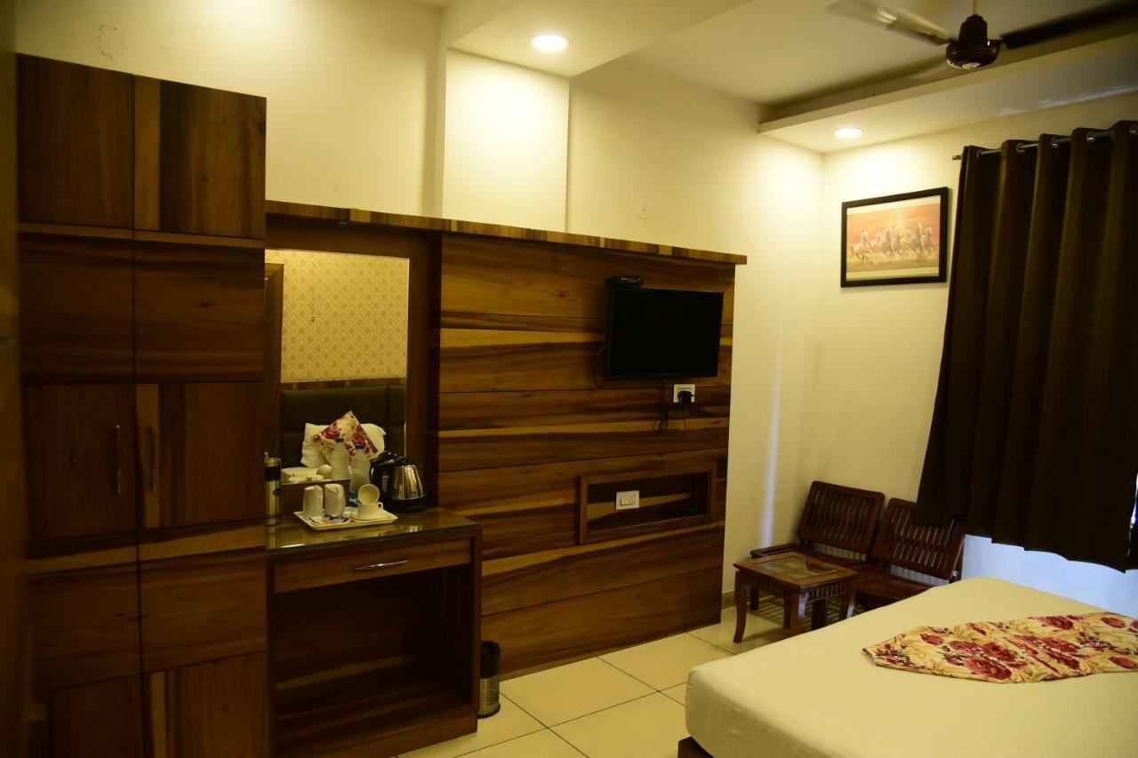 Hotel D S Inn 阿姆利则 外观 照片