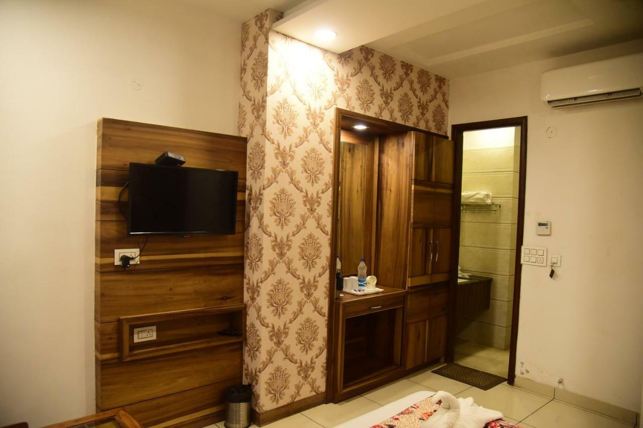 Hotel D S Inn 阿姆利则 外观 照片