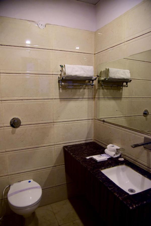 Hotel D S Inn 阿姆利则 外观 照片